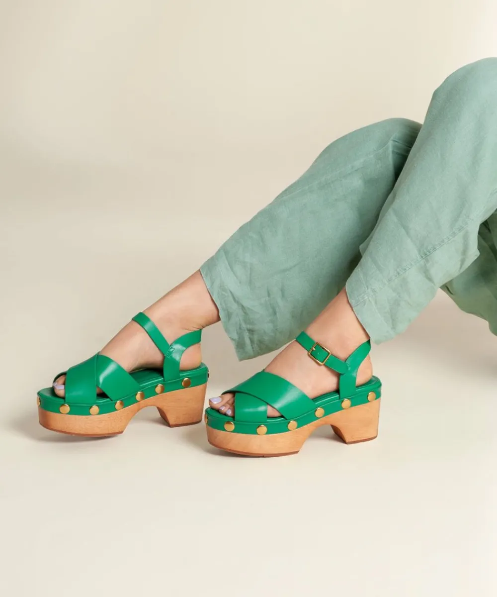dermot_in_kite_stud_1.webp Women Charlotte Stone Dermot In Kite Stud