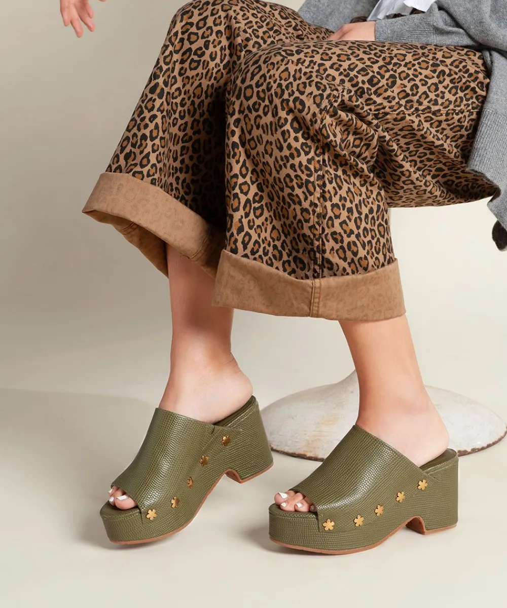 ellery_in_khaki_flower_1.webp Women Charlotte Stone Ellery In Khaki Flower