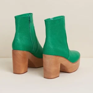 Women Charlotte Stone Paz In Kite