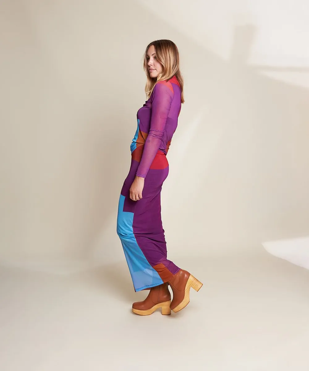 paz_in_luggage_5.webp Women Charlotte Stone Paz In Luggage